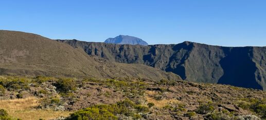 Piton des Neiges vu du cratère Commerson
